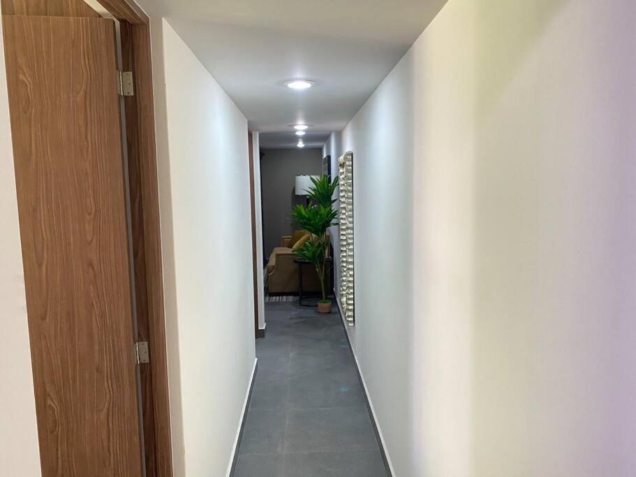 Gran Ubicacion, En La Zona De Santa Fe, King Bed Holiday home