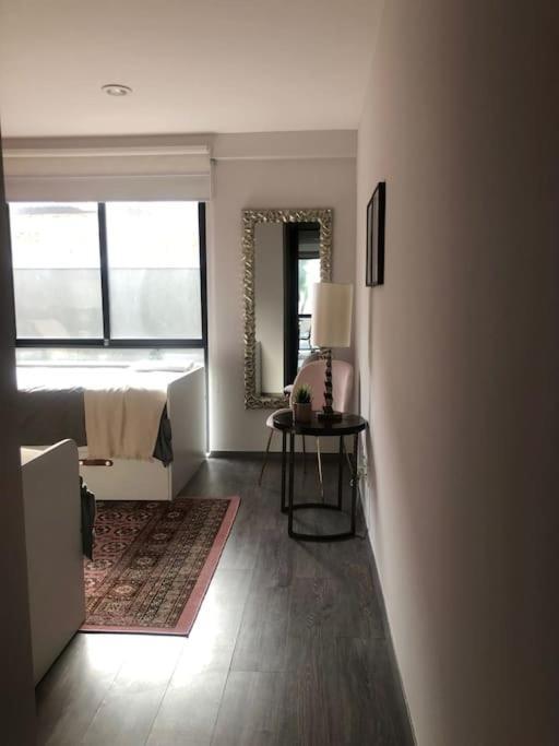 Gran Ubicacion ,muy Amplio, Pegado A La Condesa Casa de férias