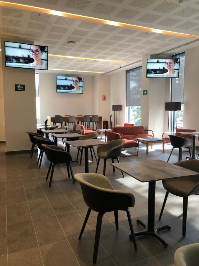 Hotel Galeria Plaza San Jeronimo 5*