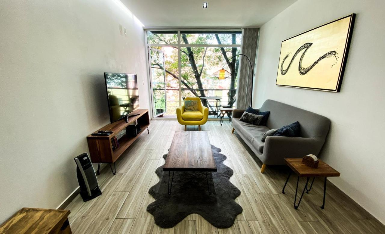 Exclusive In The Heart Of City. Apartamento
