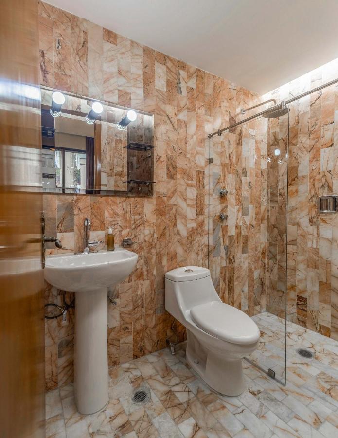 Historic Center Modern Apartment