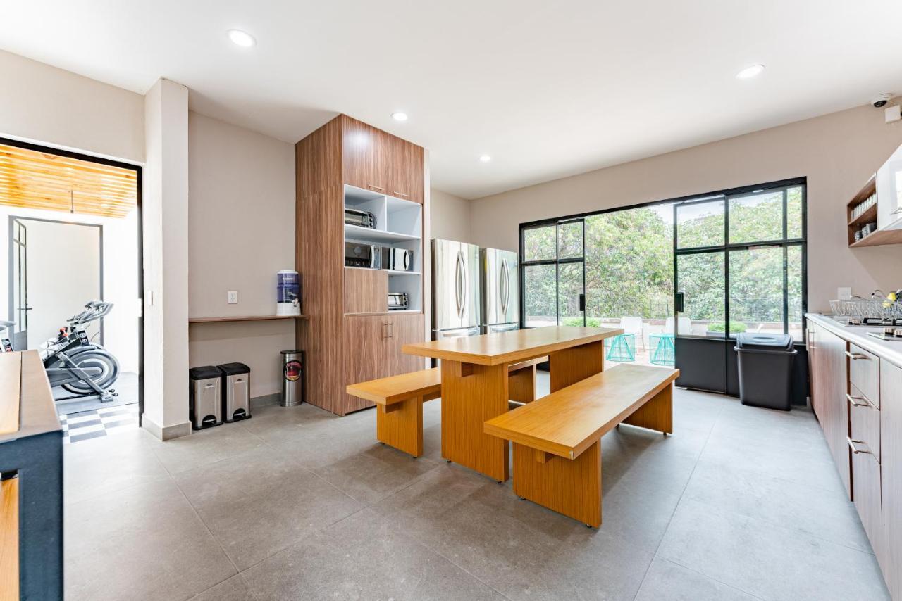 Albergue Casa Danubio Reforma By Vh *