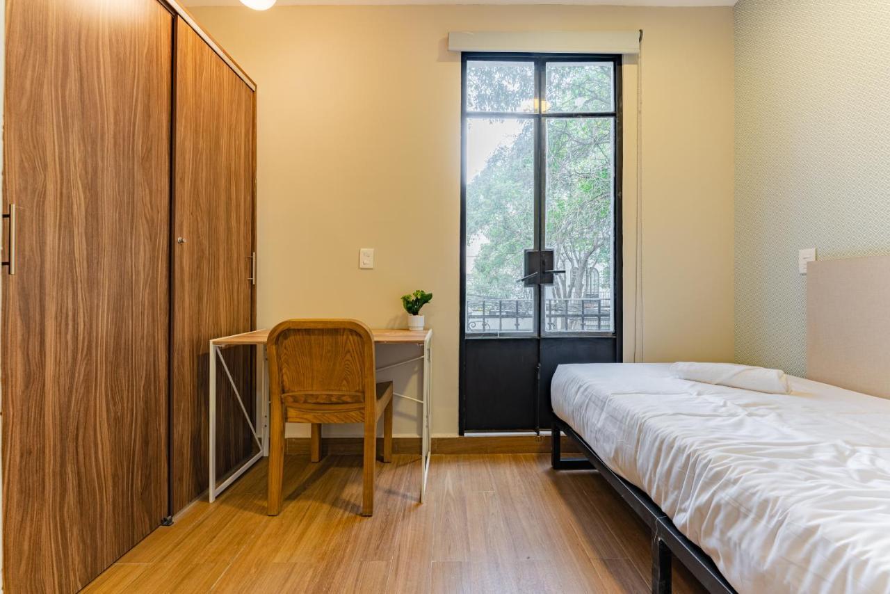 Casa Danubio Reforma By Vh