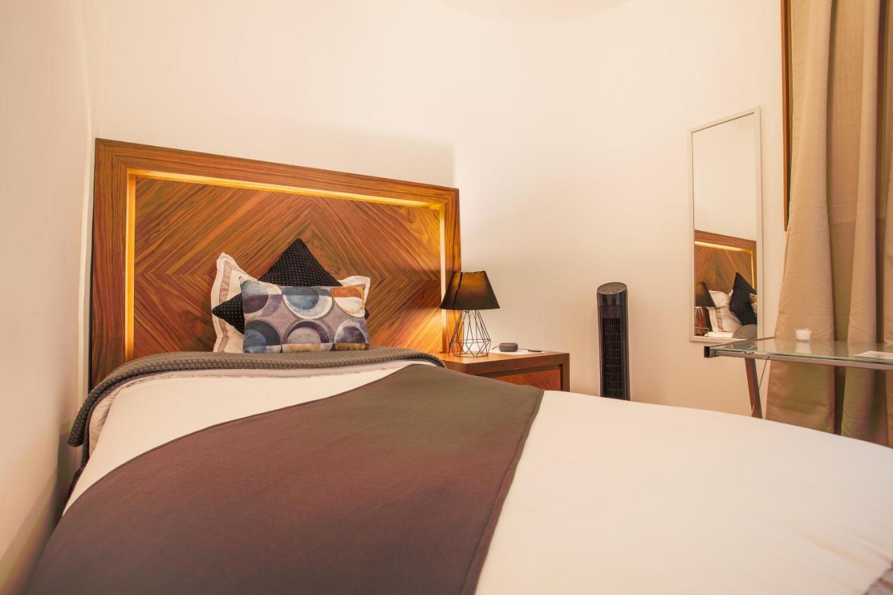 Experience México Condesa, Location, Rooftop Terrace, Coworking, Amazing Artistic Place *