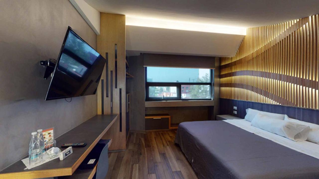 Patriotismo Hotel México DF