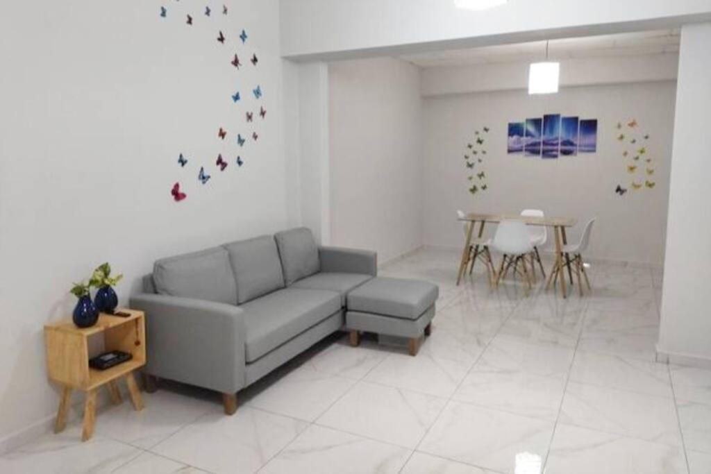 Apartamento Departamento Equipado Con Excelente Ubicacación *