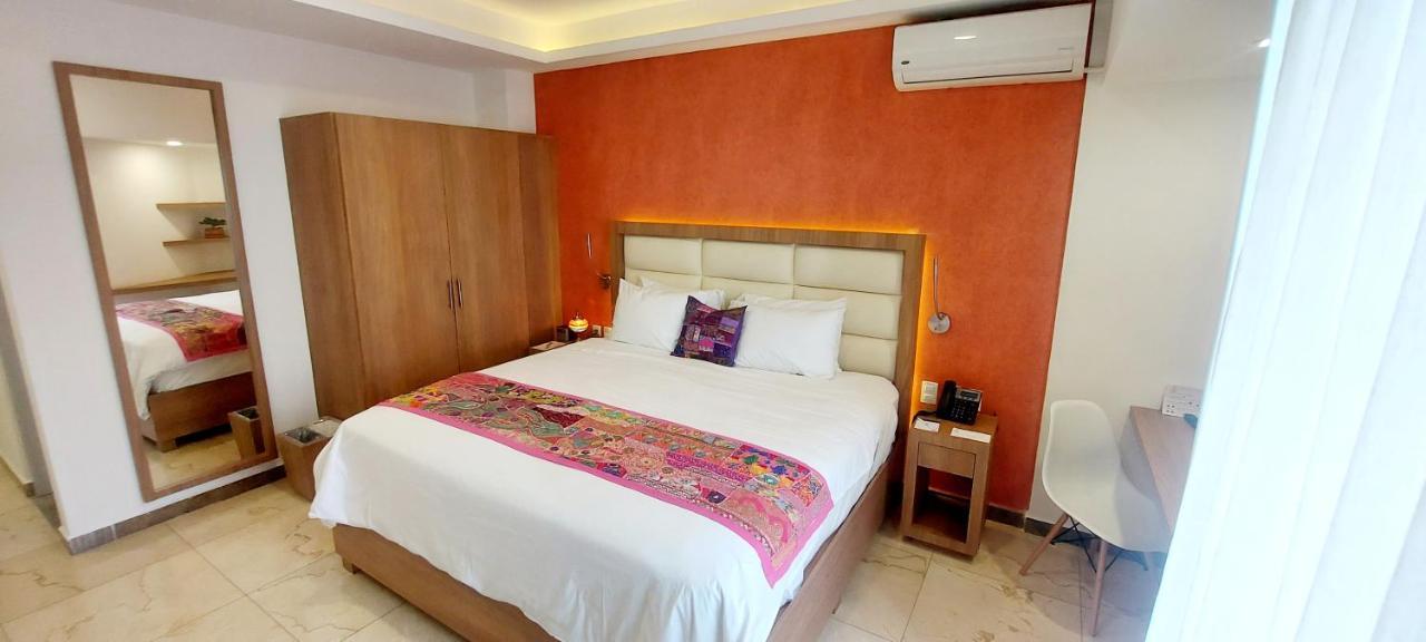 Boutique Dawat Wtc Hotel