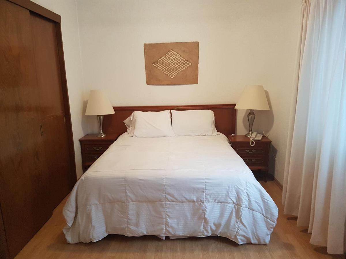 Steinhaus Homero Apartamento