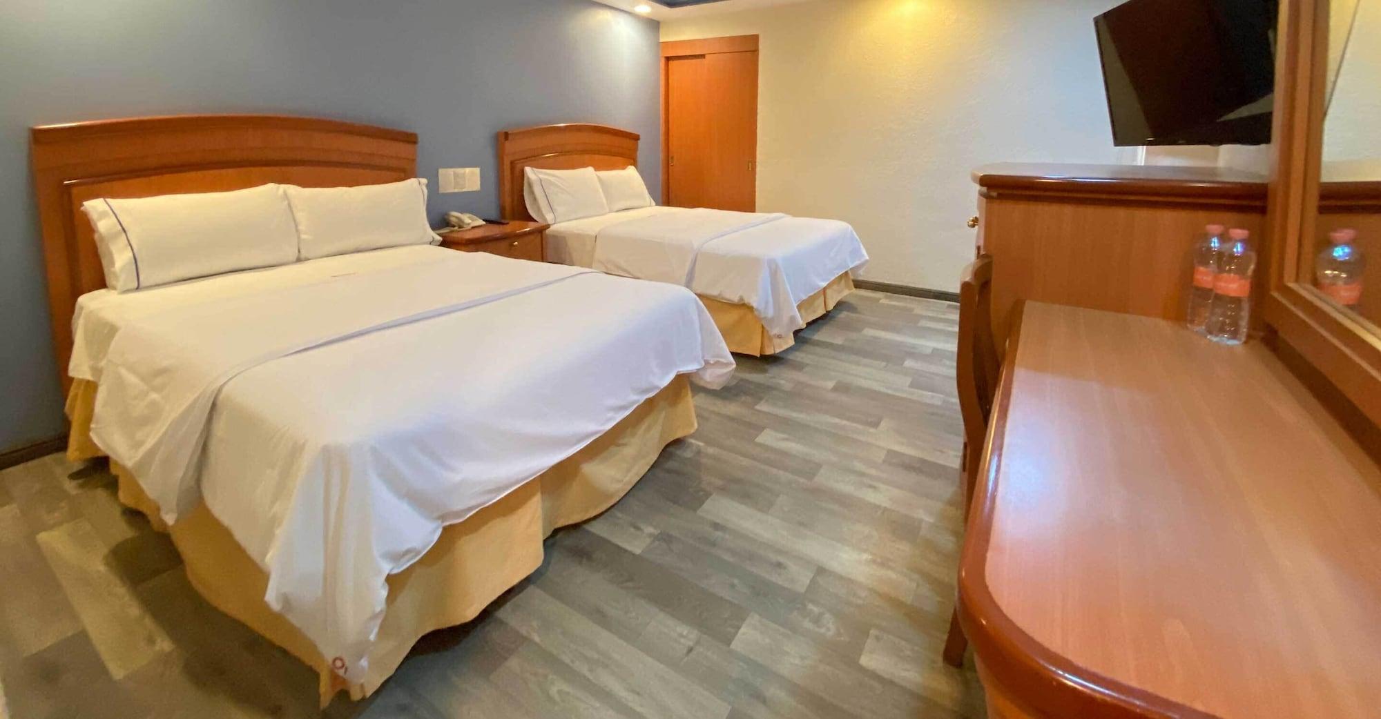 San Diego Hotel 3*