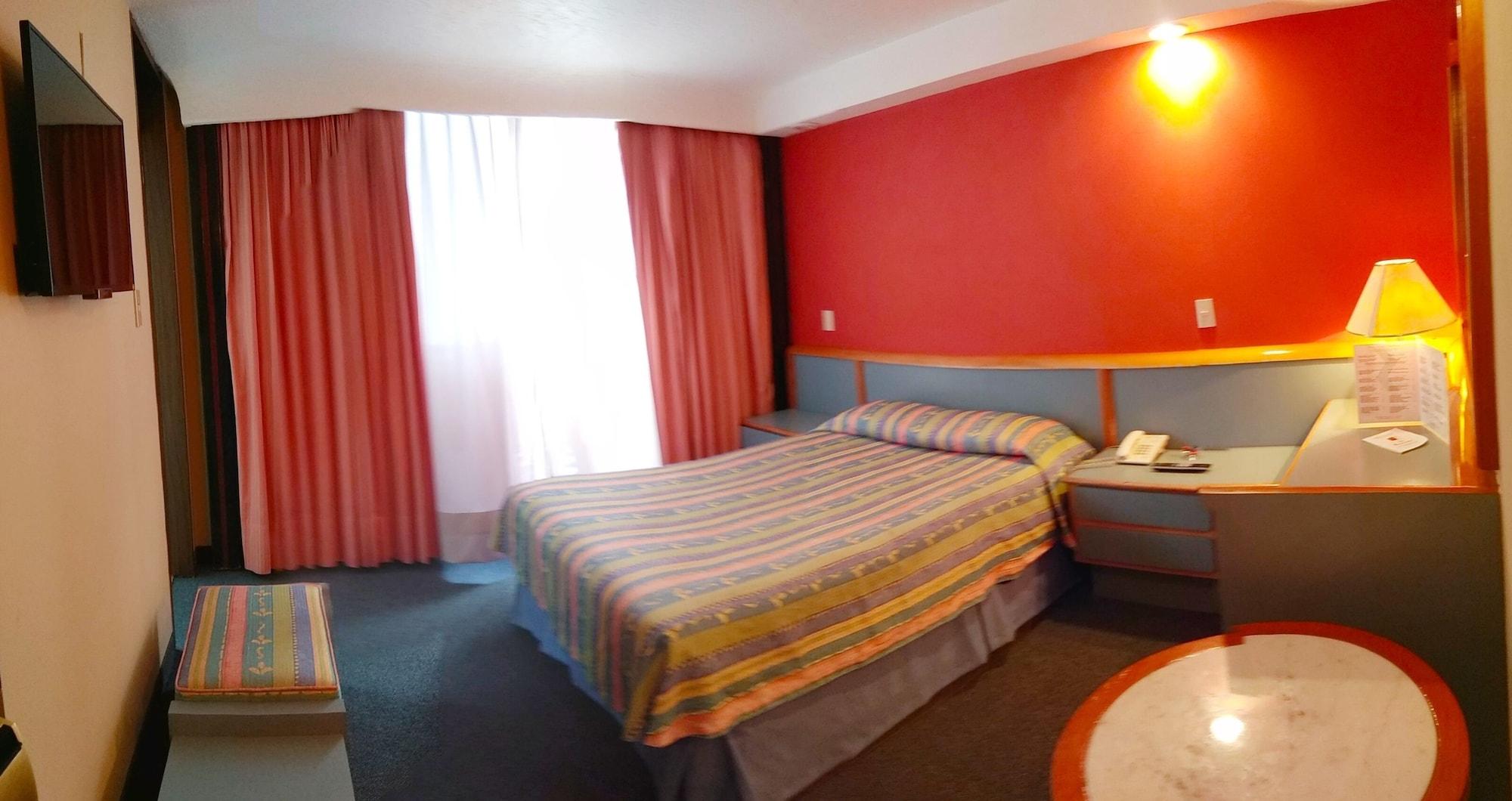 Hotel Segovia Regency