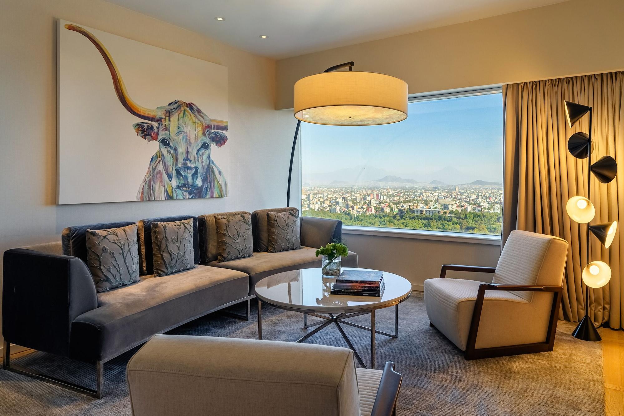 Hyatt Regency 5*