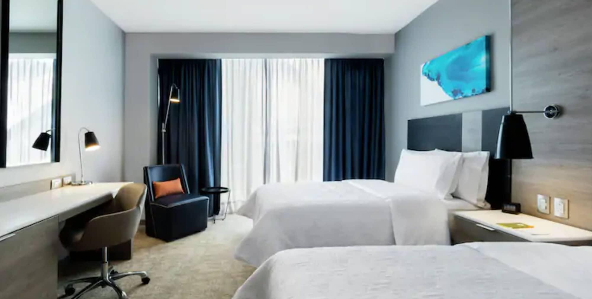 Hilton Garden Santa Fe 3*