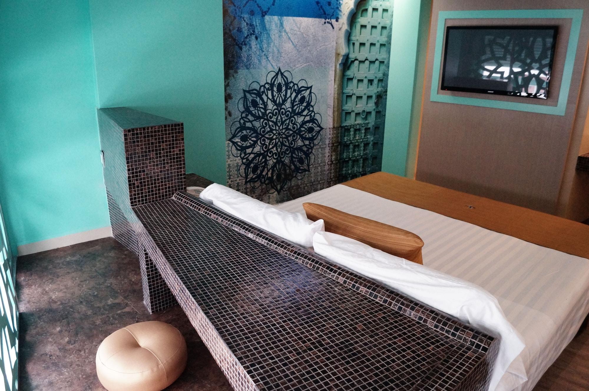 Amala Hotel 4*
