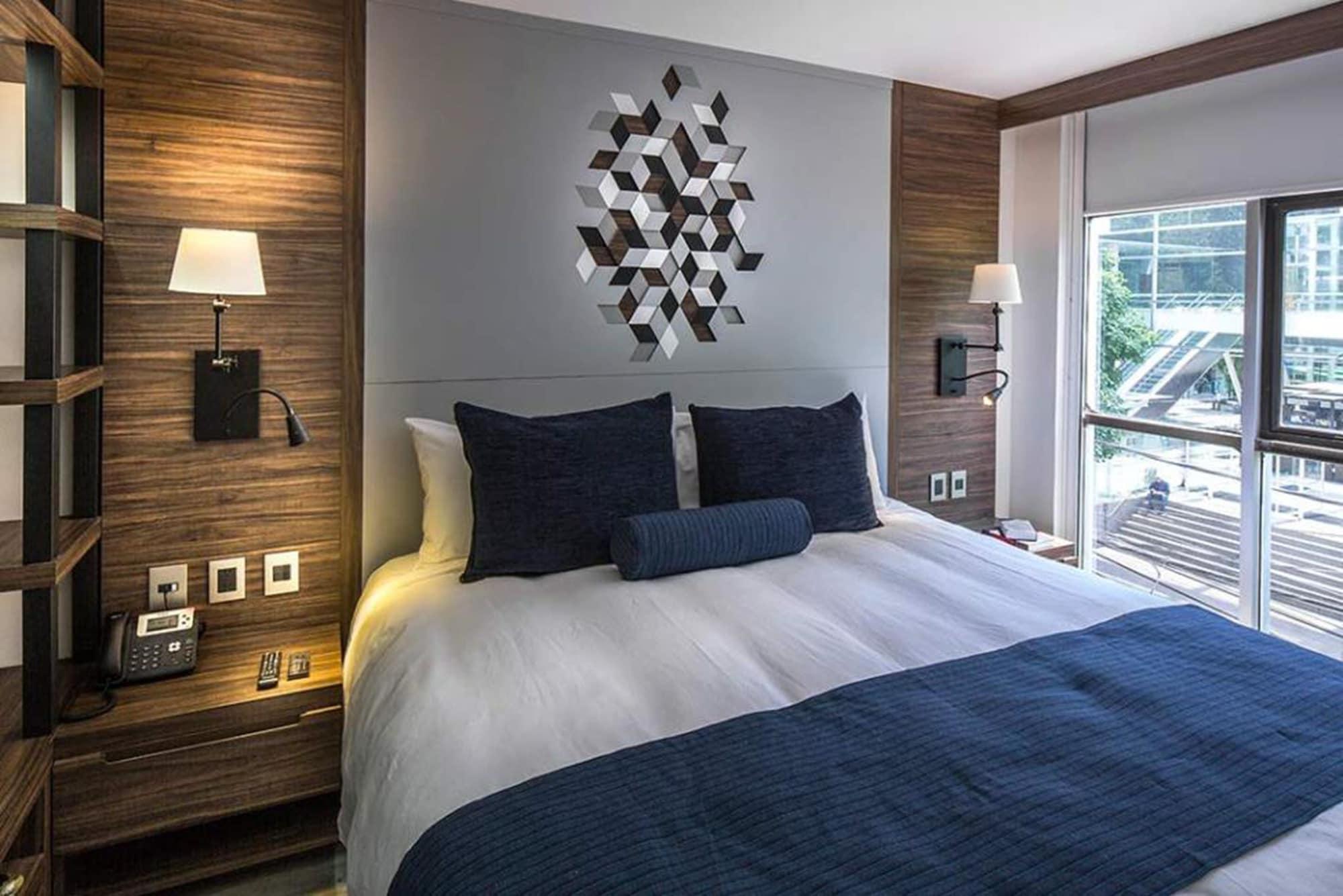 Flowsuites Wtc Apartahotel 4*