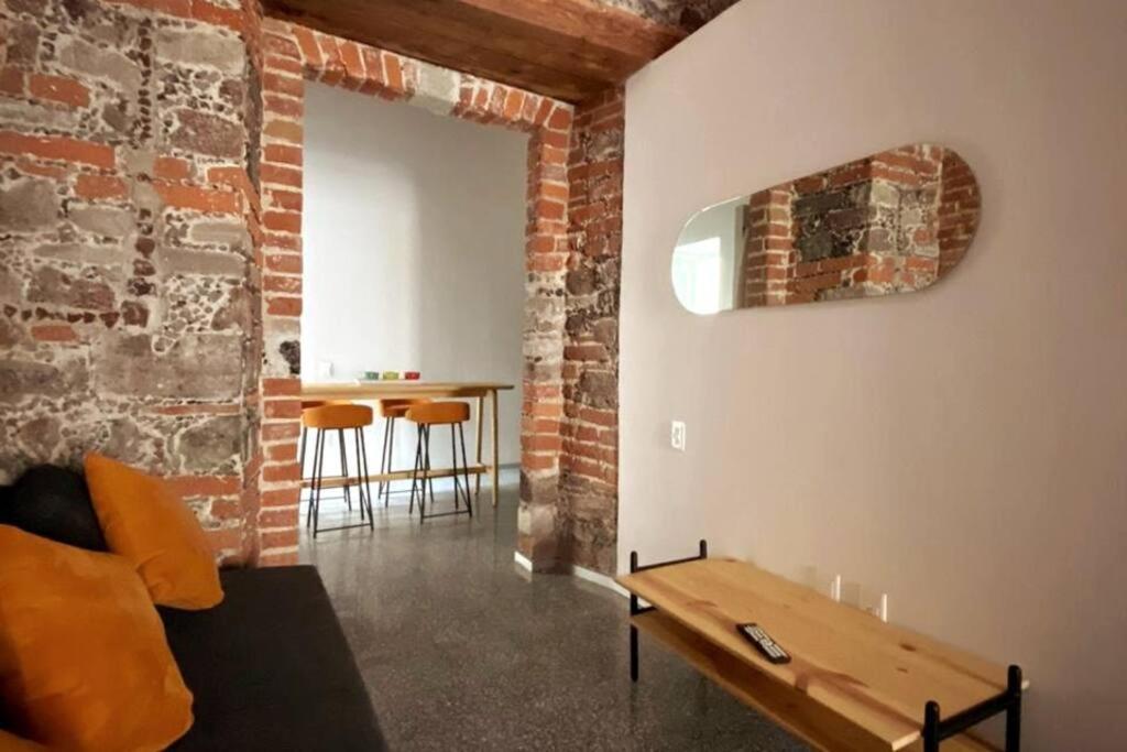 109 Donceles C/balcon Centro Histórico Cdmx