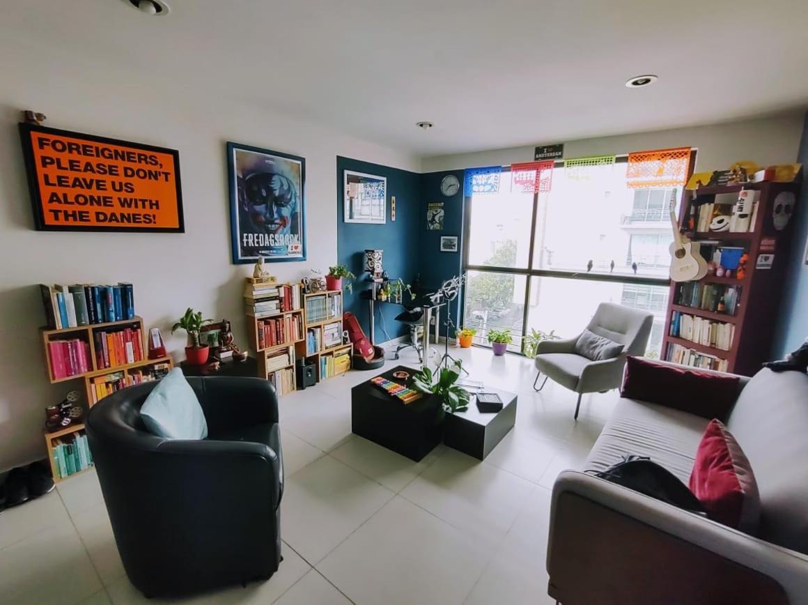 Departamento Entero En El Corazon De La Ciudad Homestay