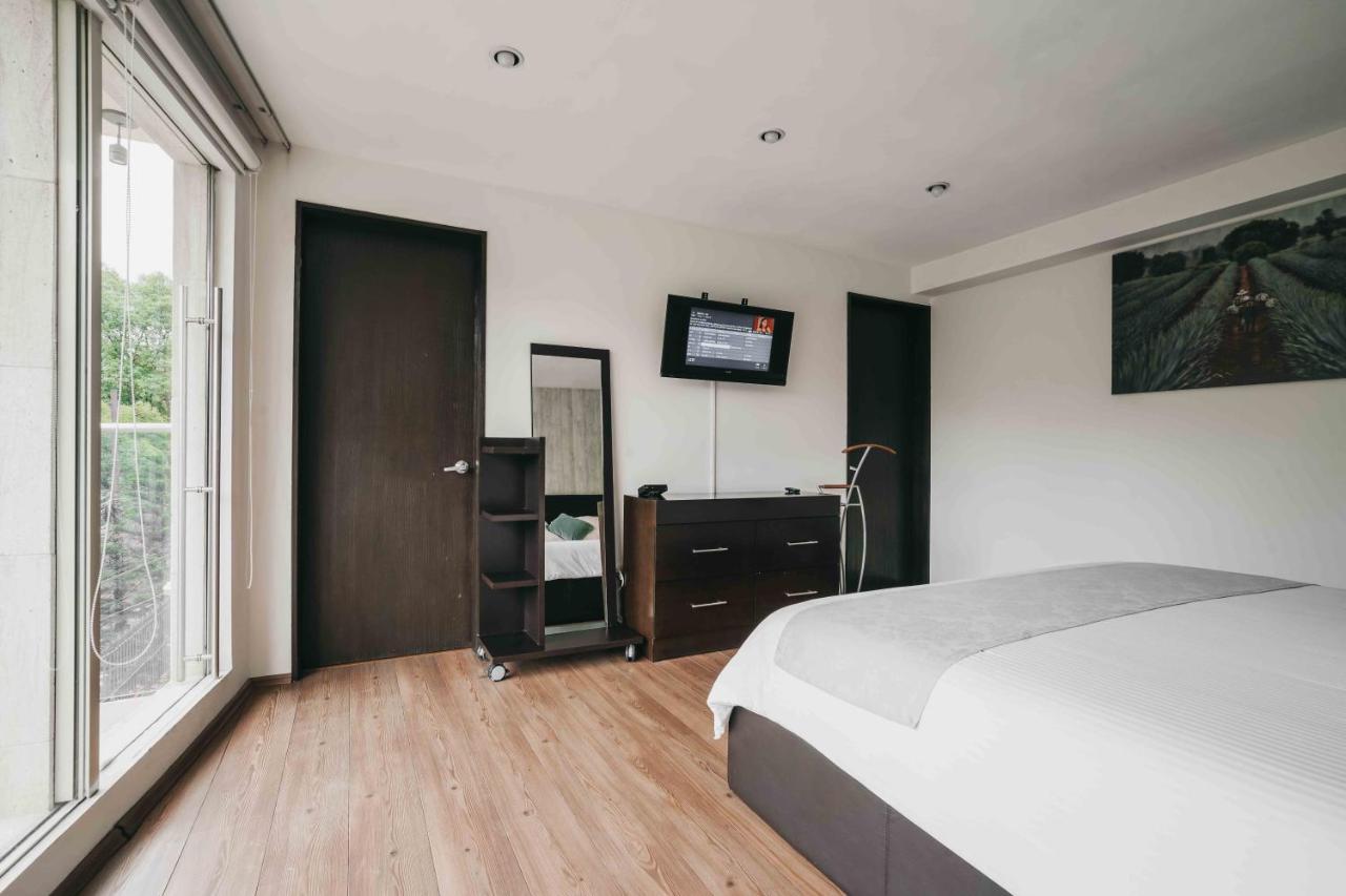 Apartahotel Suites Cicerón