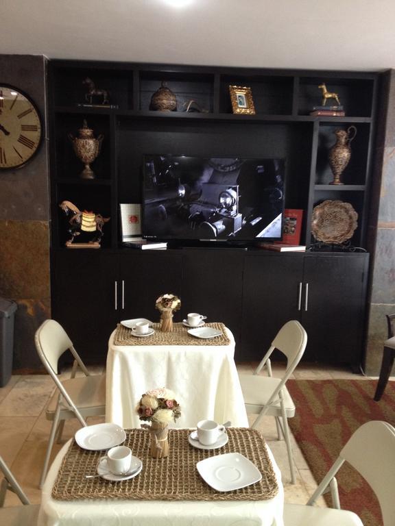 Aparthotel Berna 12