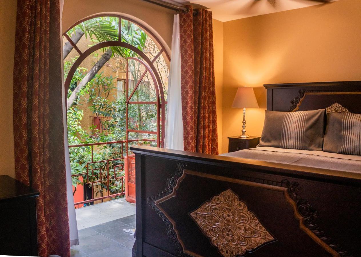 Bed and breakfast The Red Tree House *