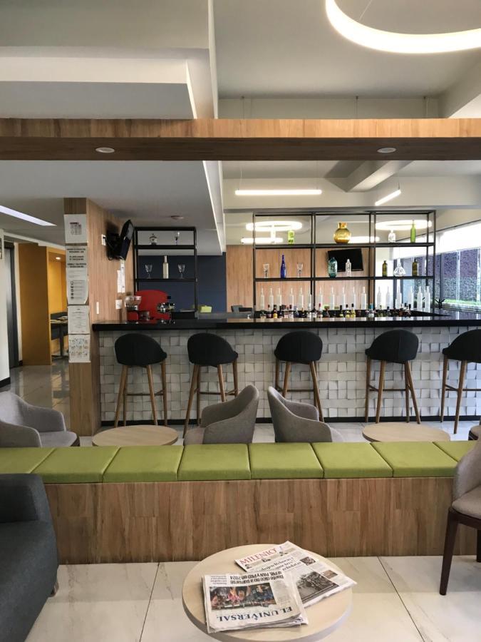 Aeropuerto Hotel 3*