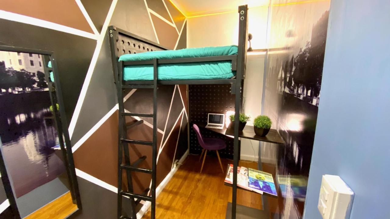 Hostal Roomies Condesa México DF