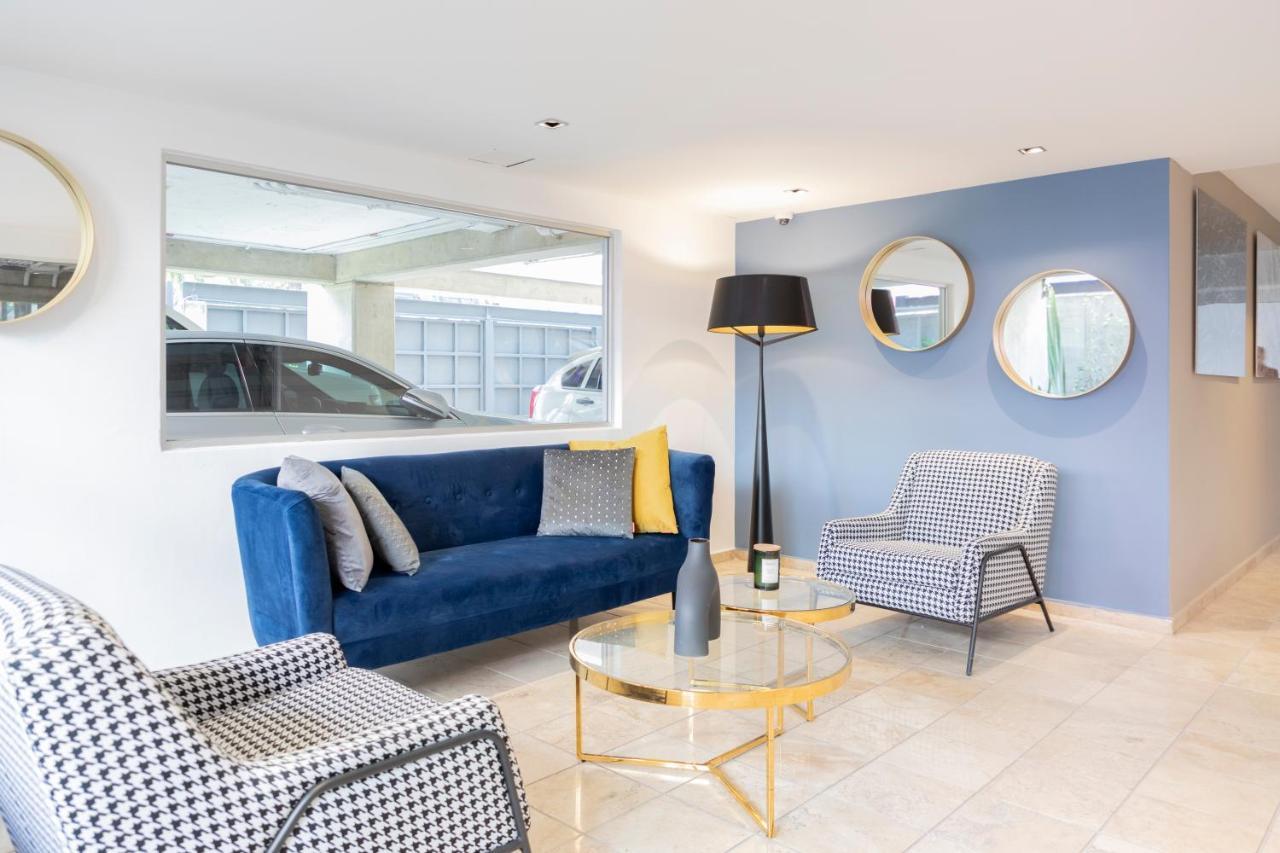 Apartahotel Capitalia - - Anzures *