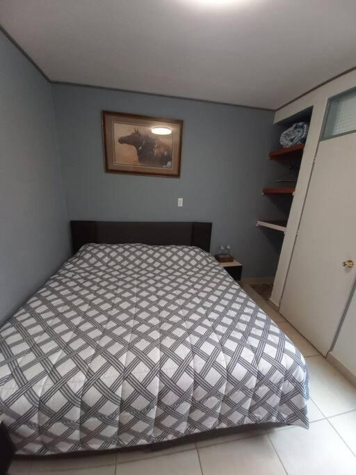 Apartamento Bonito depto con patio y oficina a 7 minutos caminando AICM