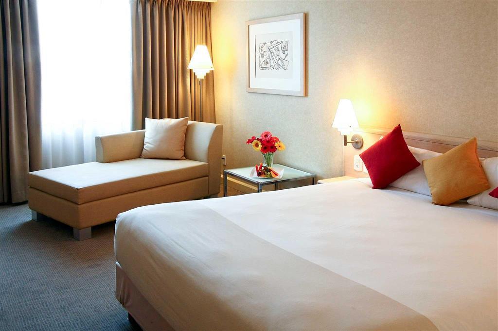 Novotel Santa Fe Hotel