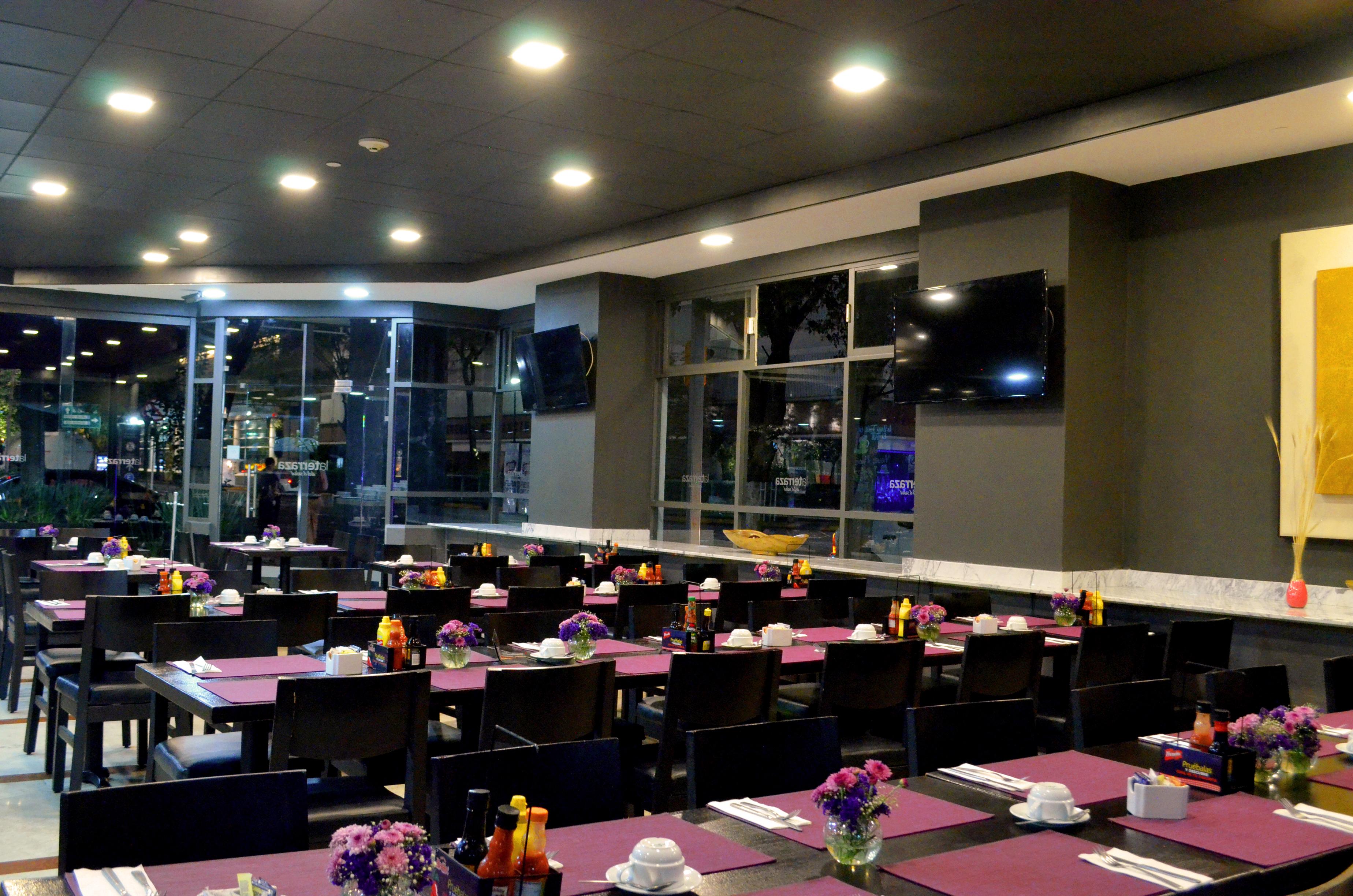 Laila Cdmx Reforma 4*