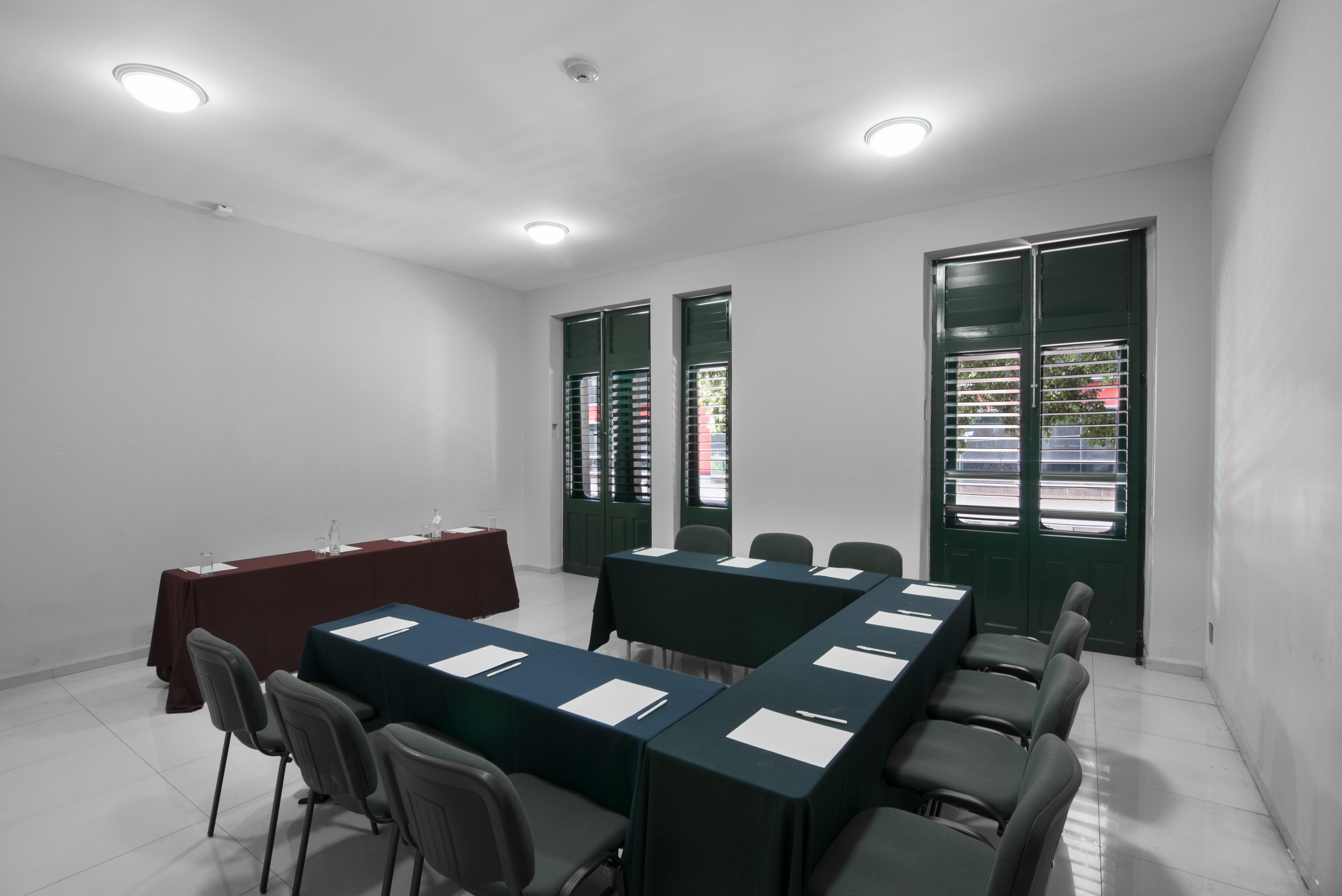Exe Cities Reforma Hotel 4*