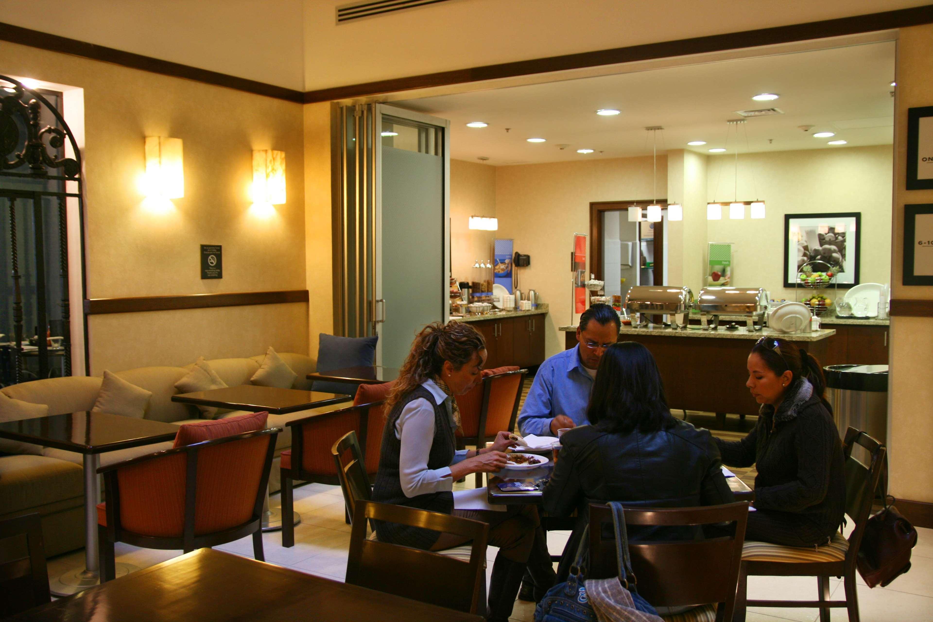 Hampton Inn&suites Mexico - Centro Historico Hotel