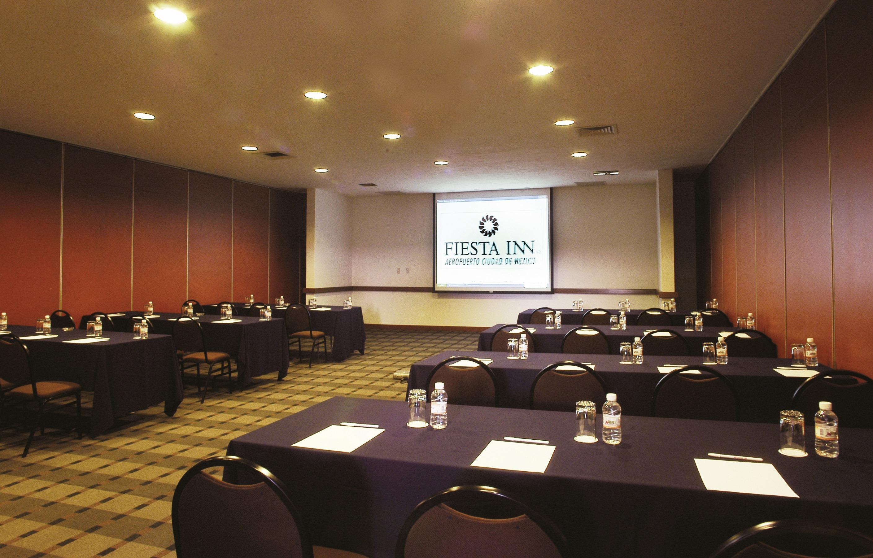 Fiesta Aeropuerto Cd Hotel 3*