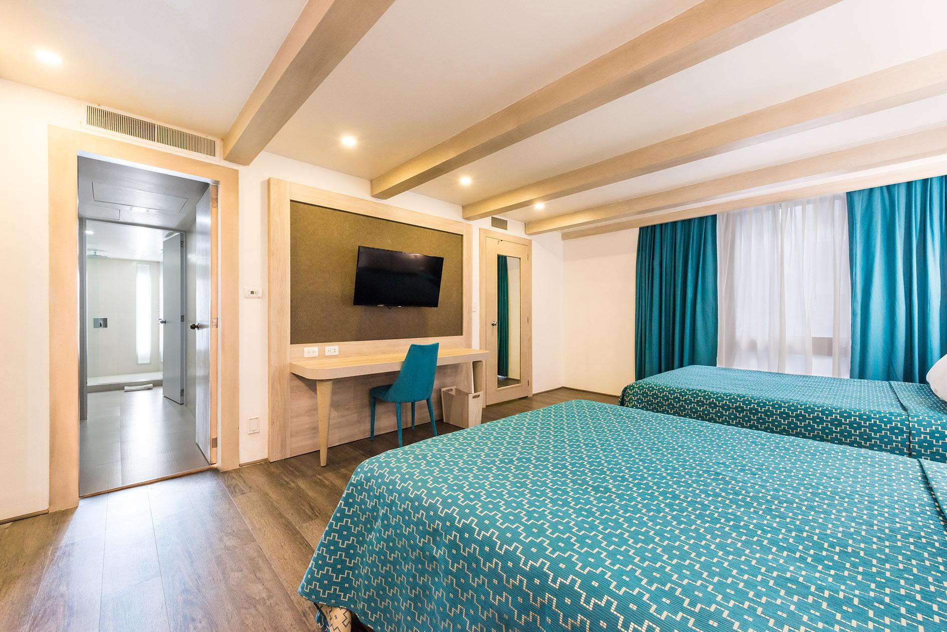 Casa Blanca Hotel 4*