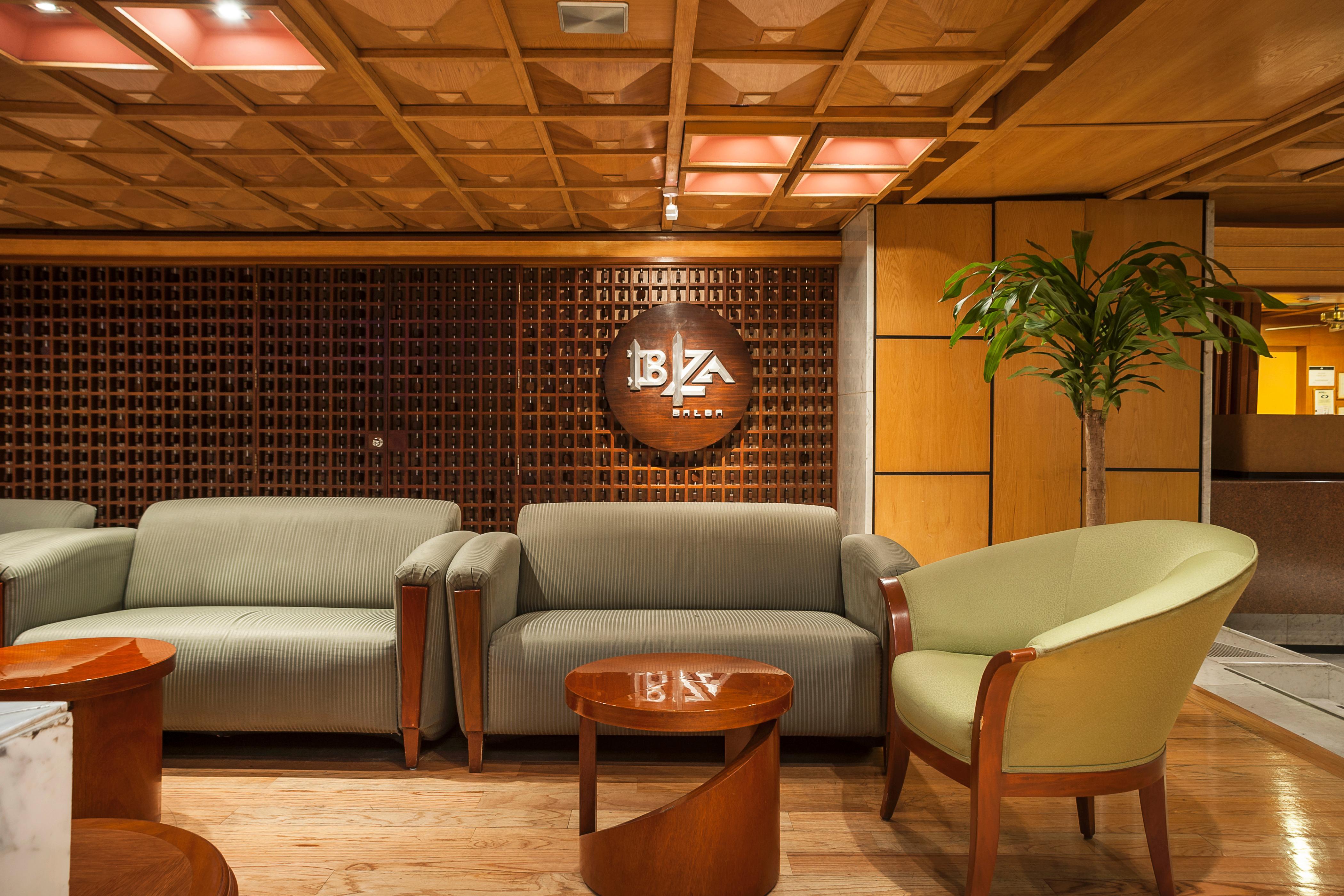Hotel Casa Blanca 4*