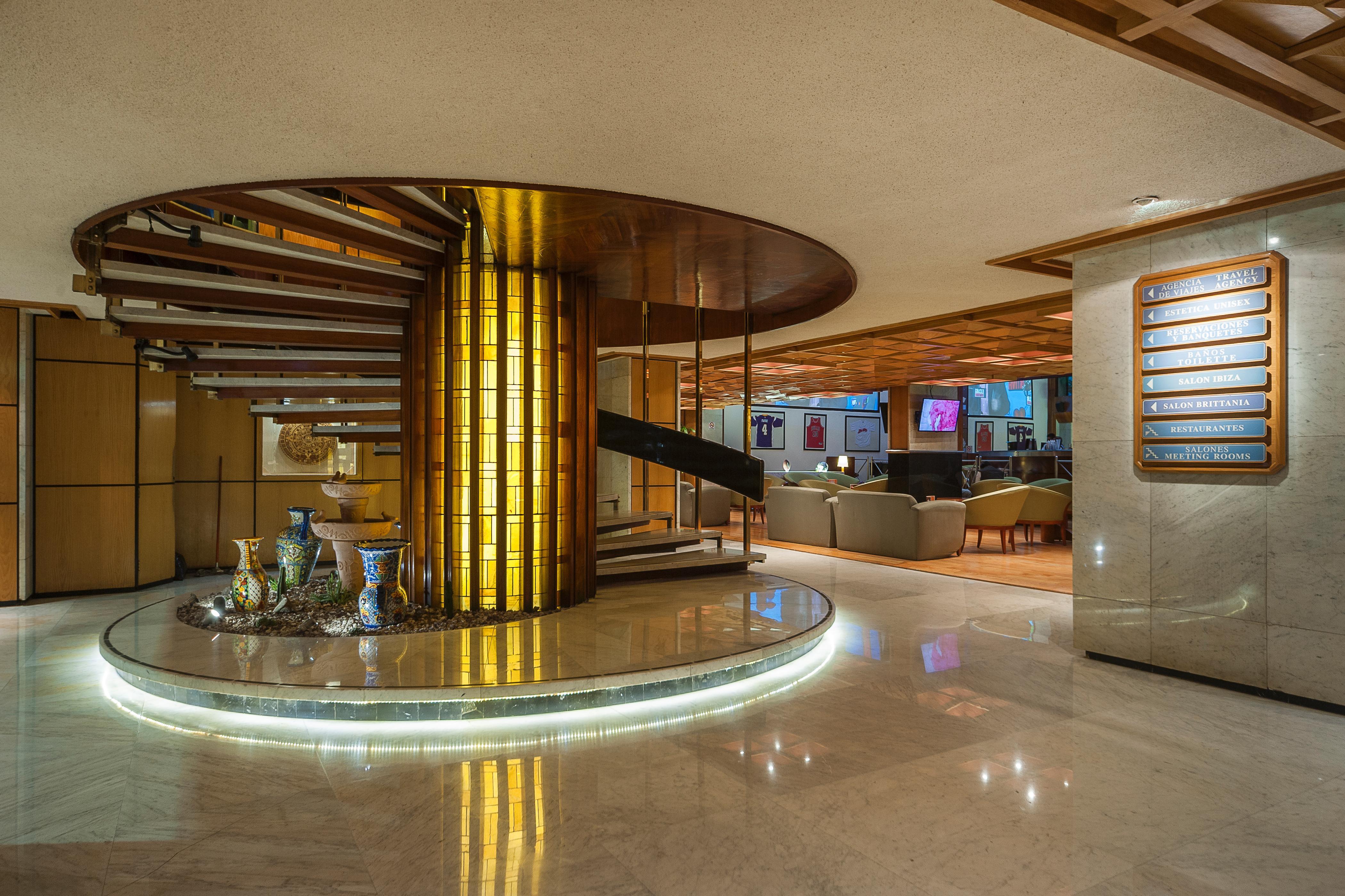 Casa Blanca 4*