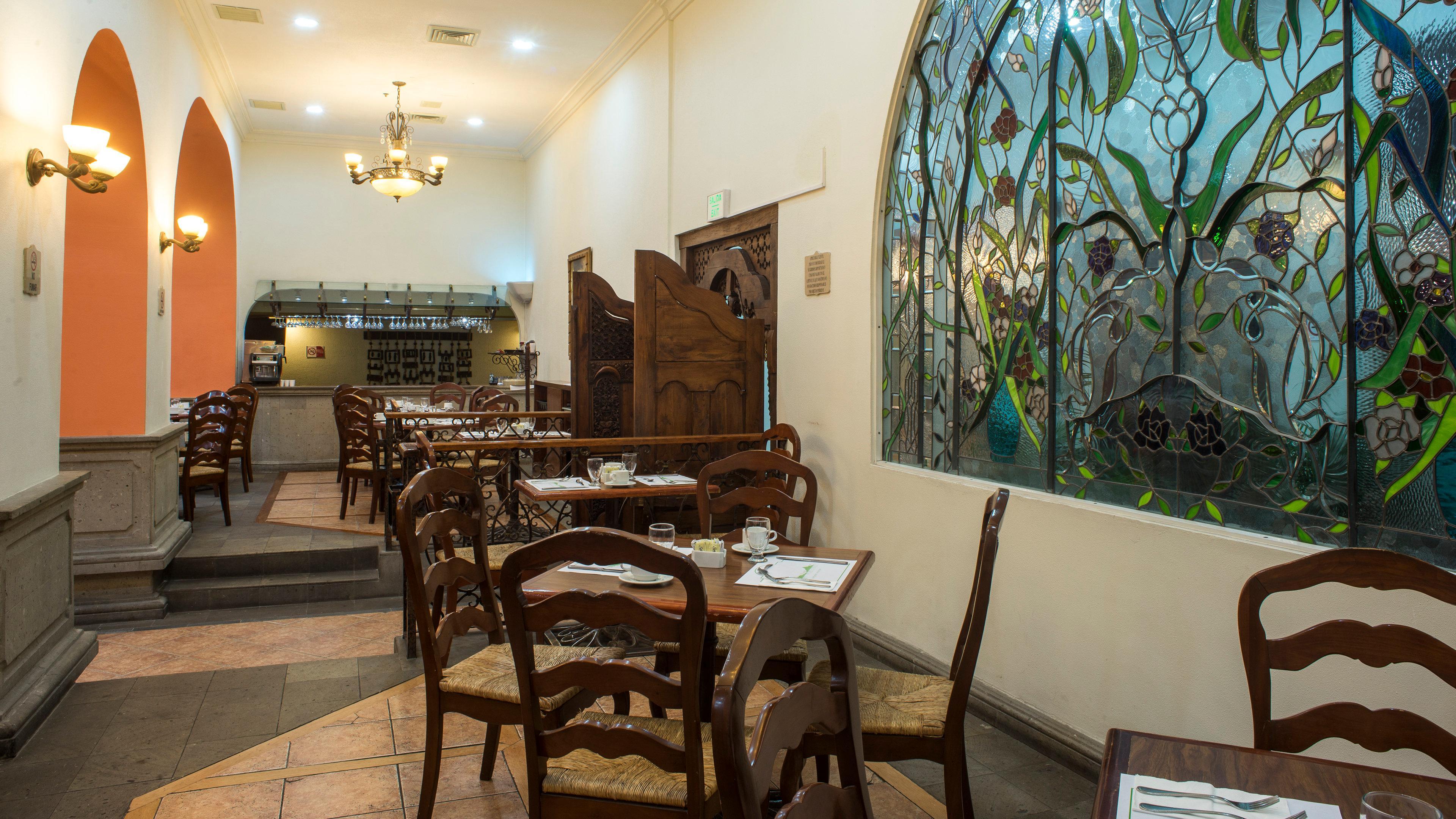 Hotel Ciudad De Perinorte, An Ihg 3*