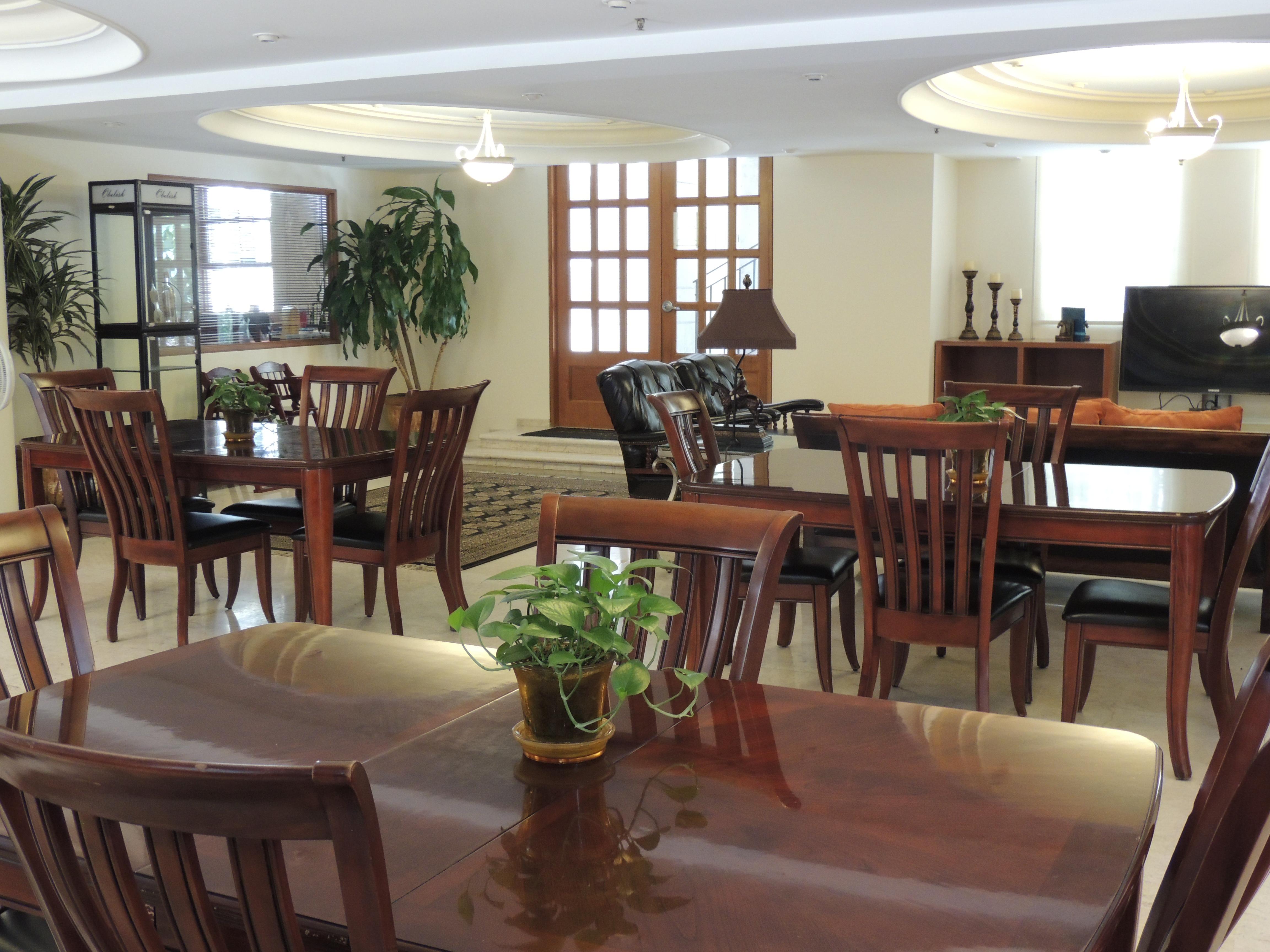Obelisk Hotel 4*