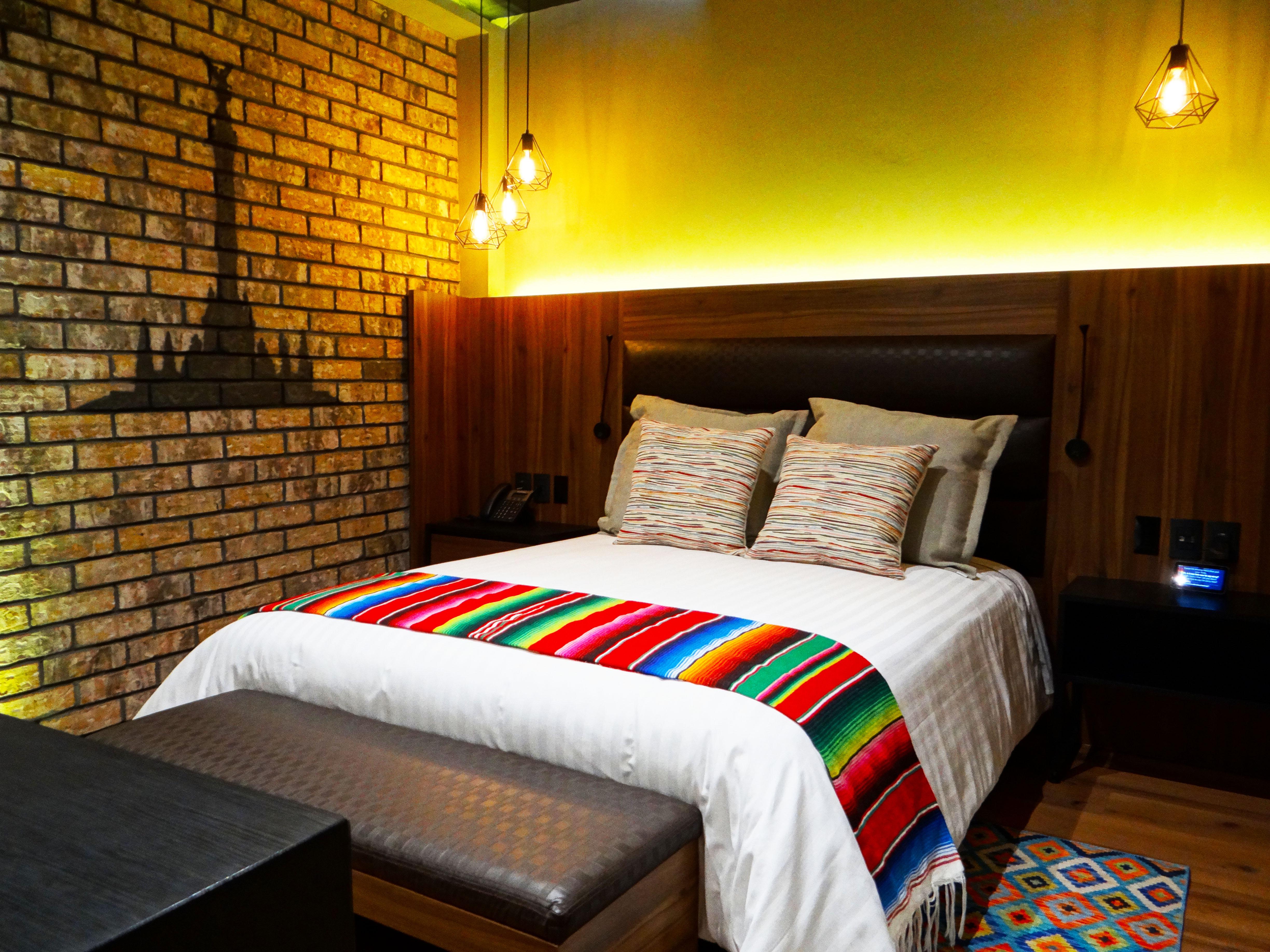 Cadillac Boutique Hotel 4*