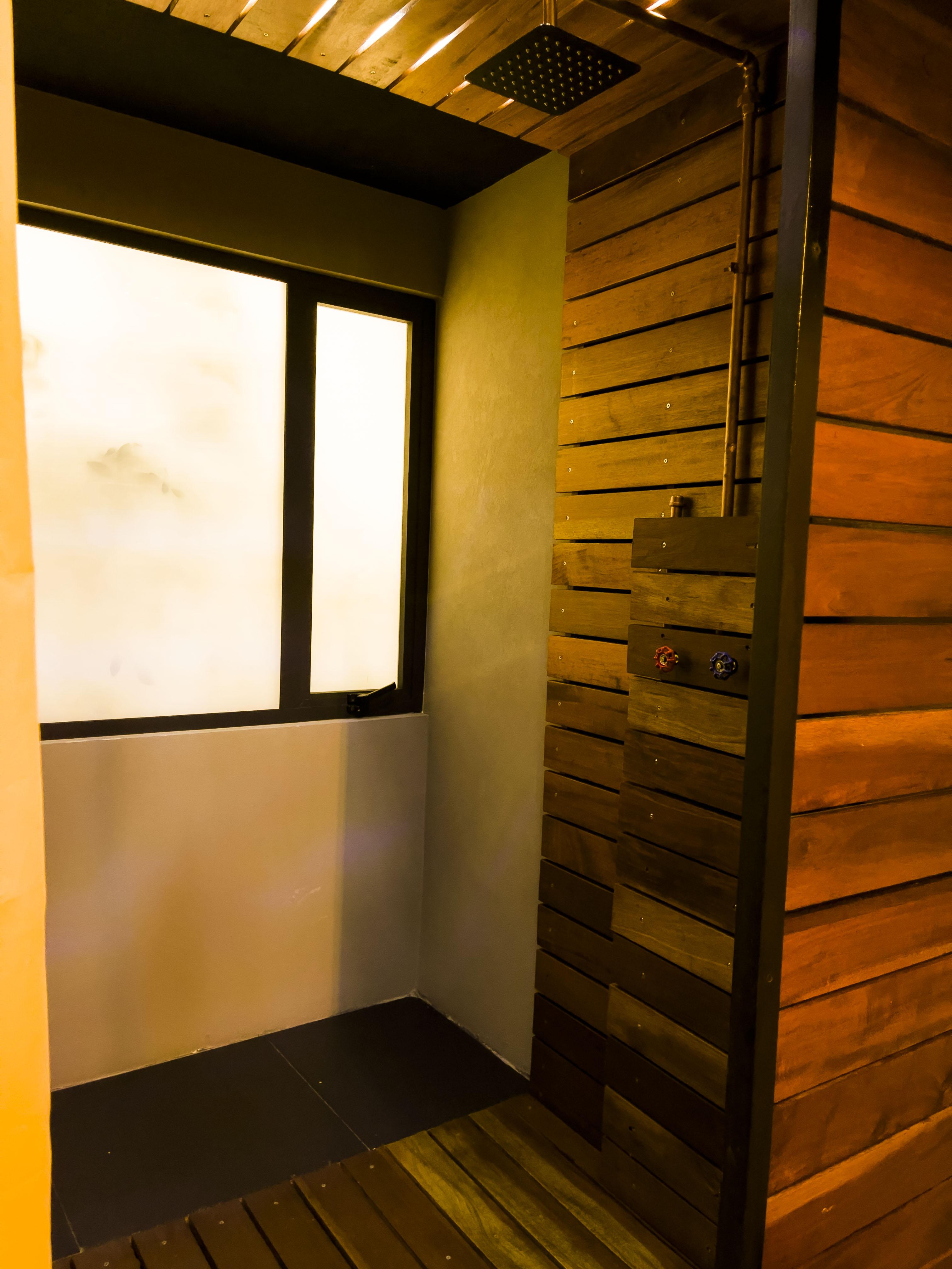 Cadillac Boutique Hotel 4*