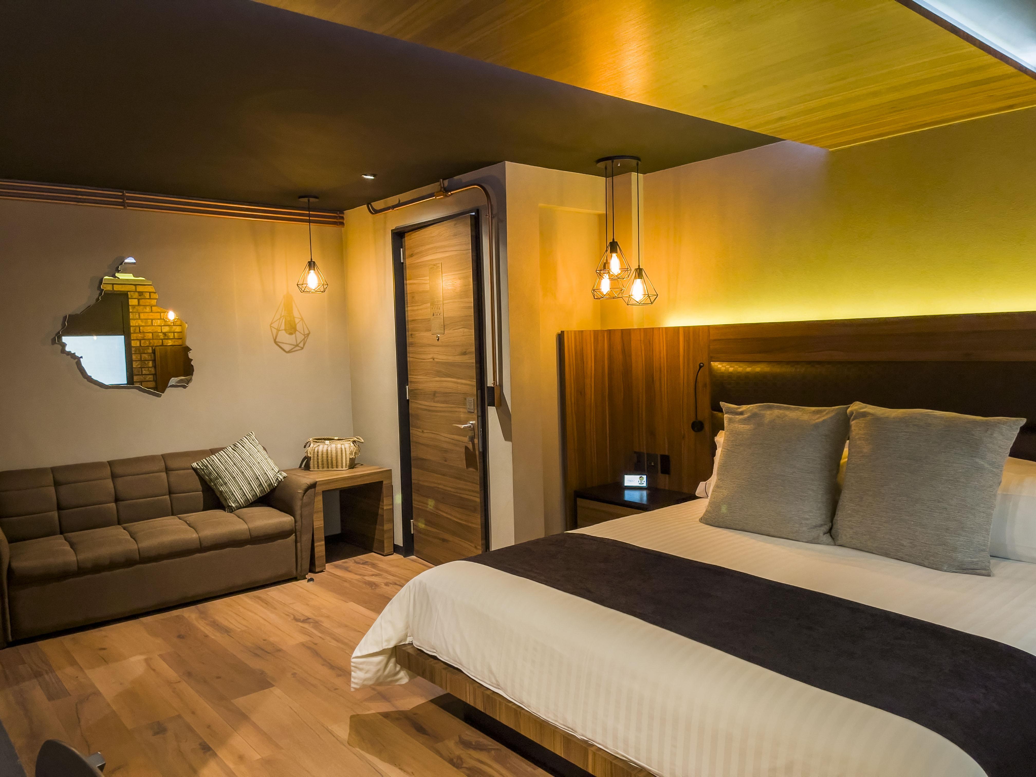 Cadillac Boutique Hotel 4*
