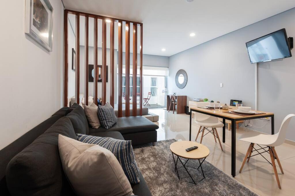 Chic Loft! 150 Bps Fiber Optic Internet * Mexico City