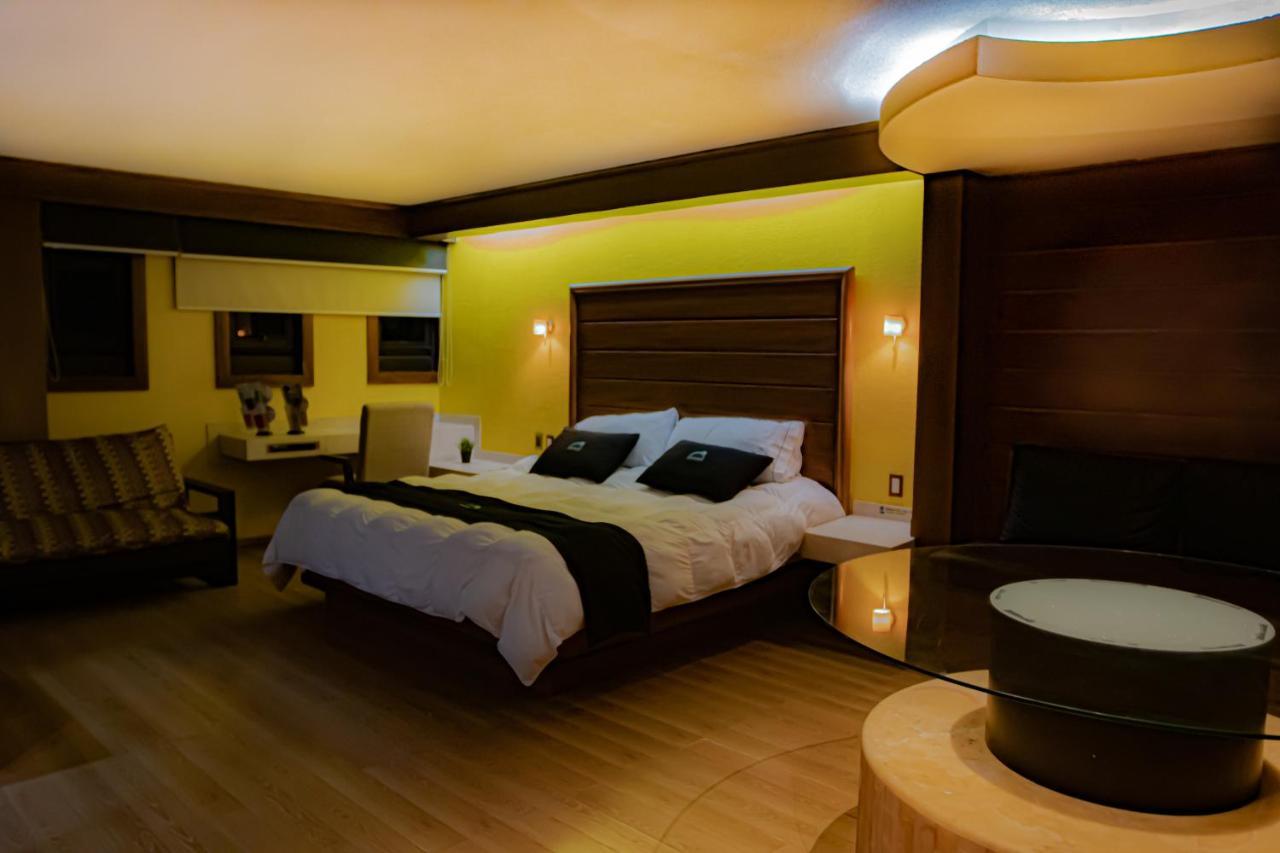 Hotel Contadero Y