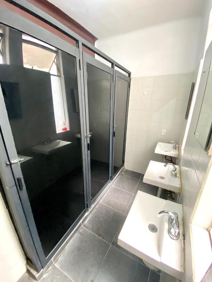 Hostal Roomies Condesa México DF