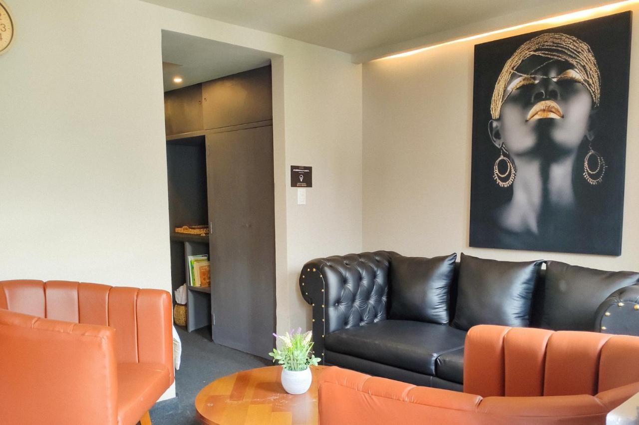 Utopía Boutique Hotel *