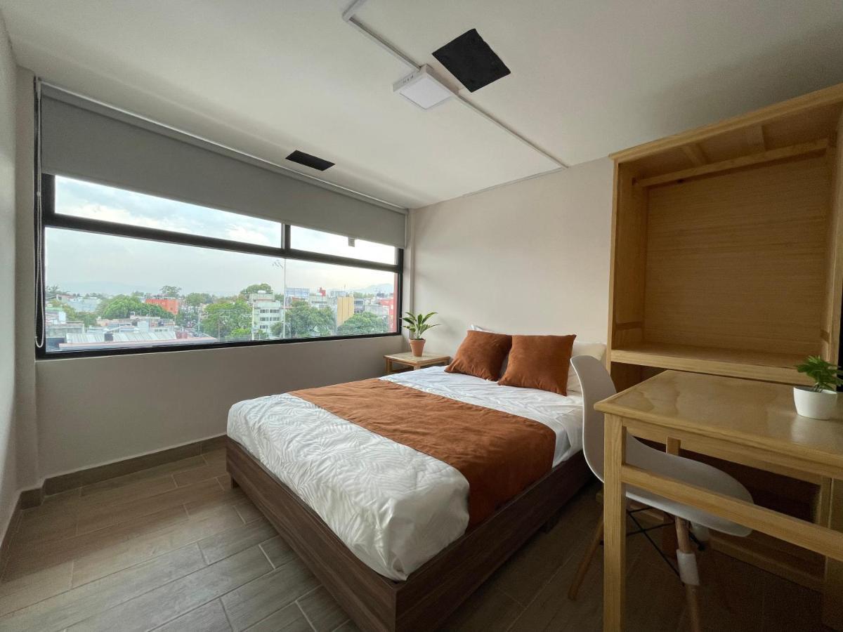 Colmena Monterrey Hotel
