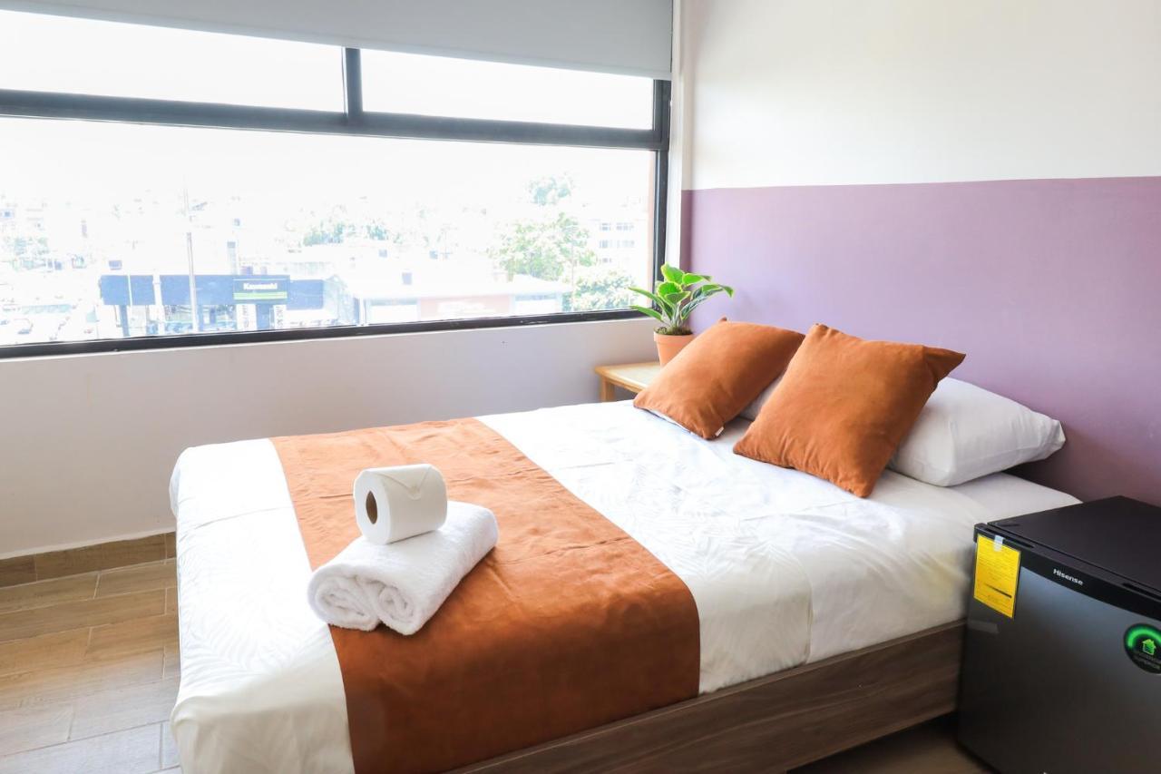 Hotel Colmena Monterrey 3*