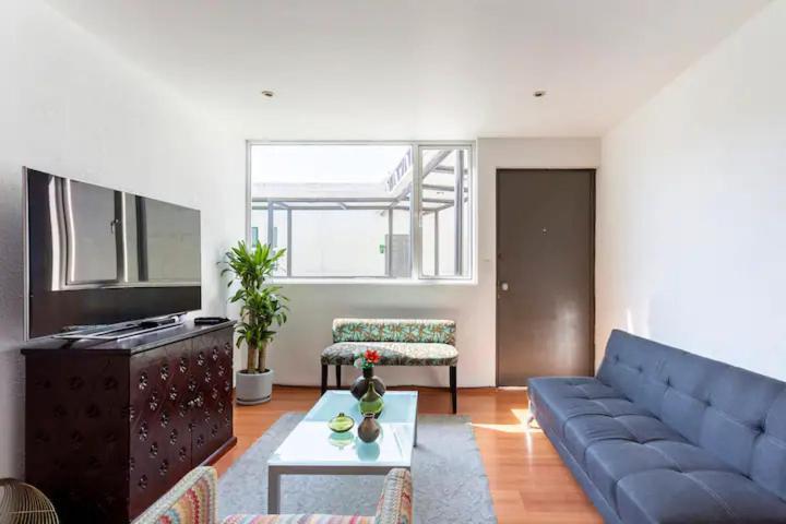 At The Heart Of Restaurants And Night Life Apartamento