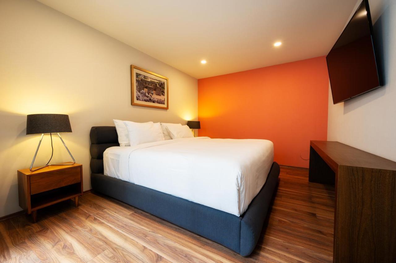 Capitalia Living - - Céfiro Cinco Apartahotel *