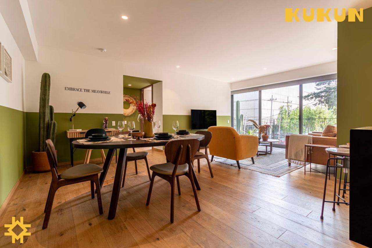 Kukun Condesa Taman México DF