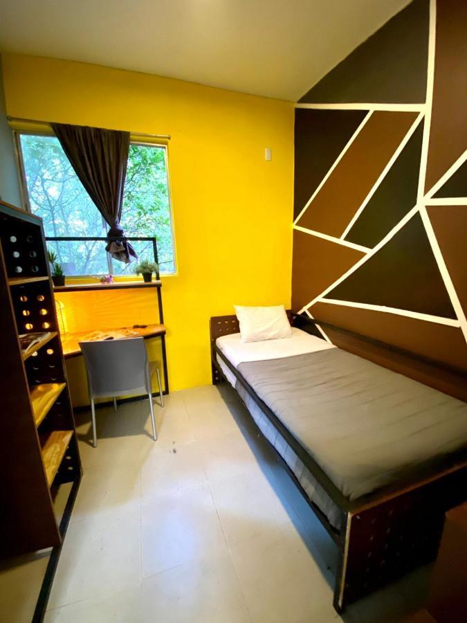 Roomies Parque Guest house *